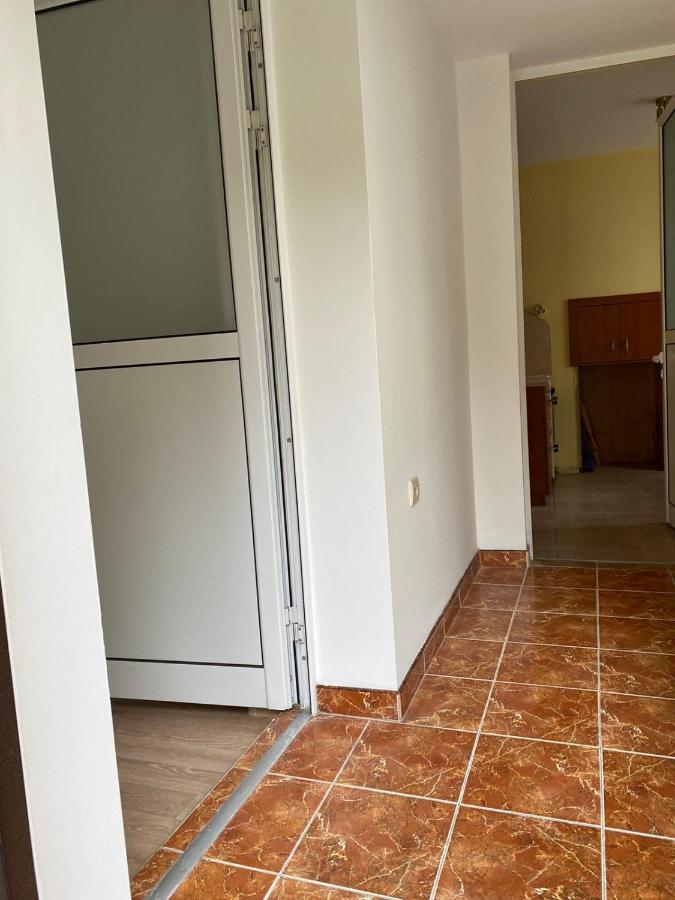 Apartment апартмент 27 юли 2 Warna